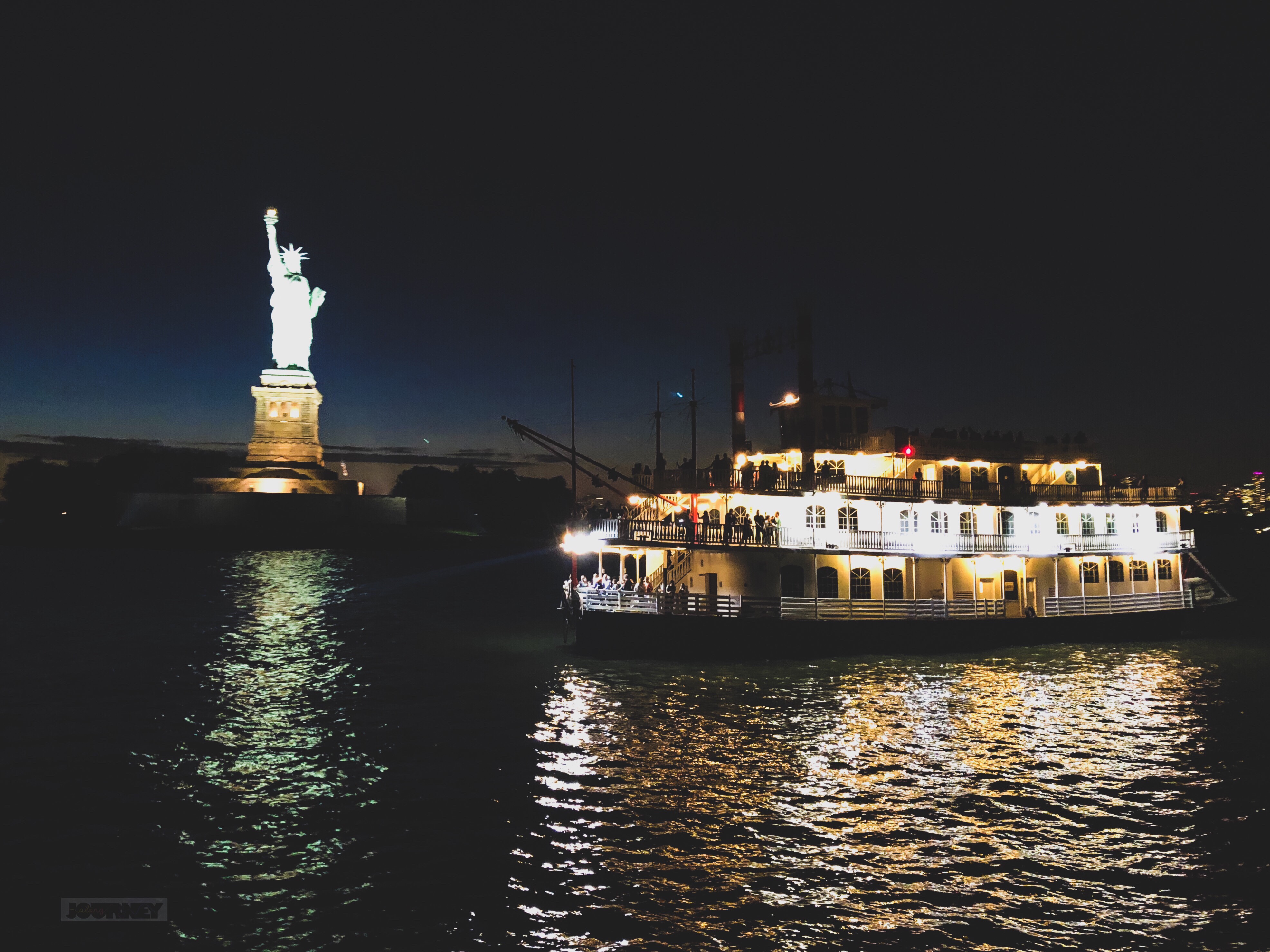 Night View Statue Of Liberty 